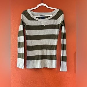 American Eagle Sweater Medium